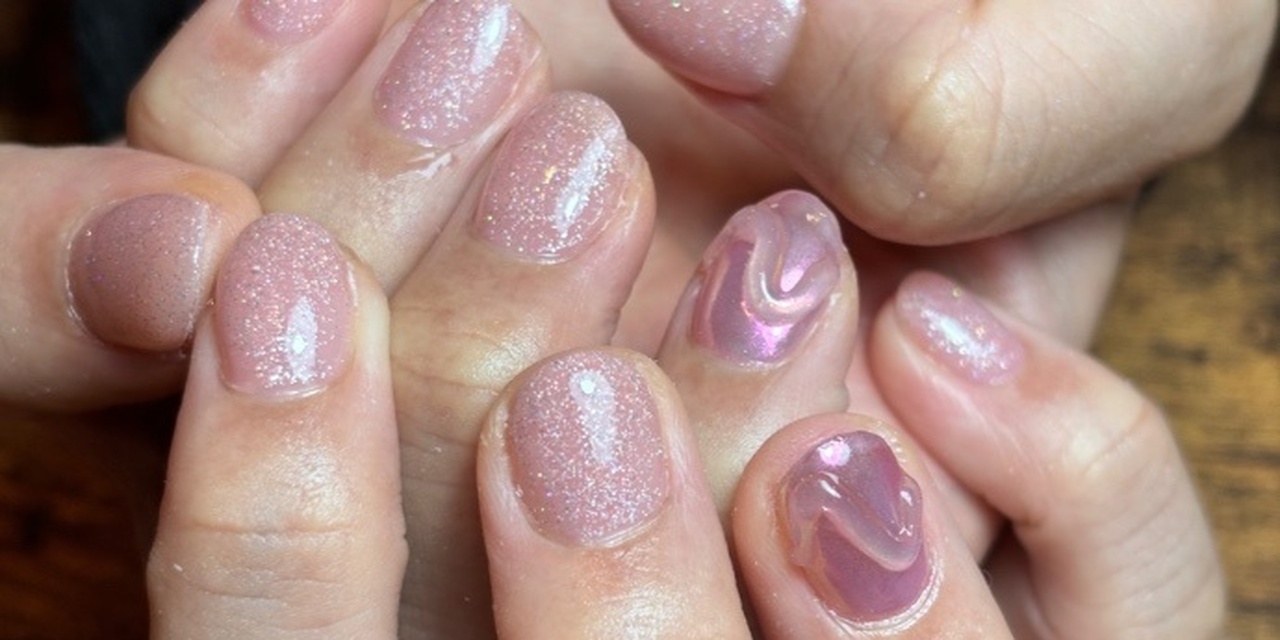 オーロラニュアンス｜NAILSALON FROSCH｜ネイルブック
