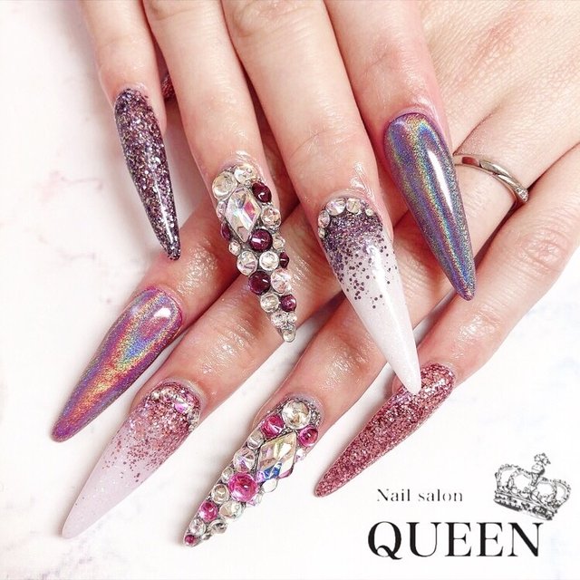 Nail Salon Queen 酒折のネイルサロン ネイルブック