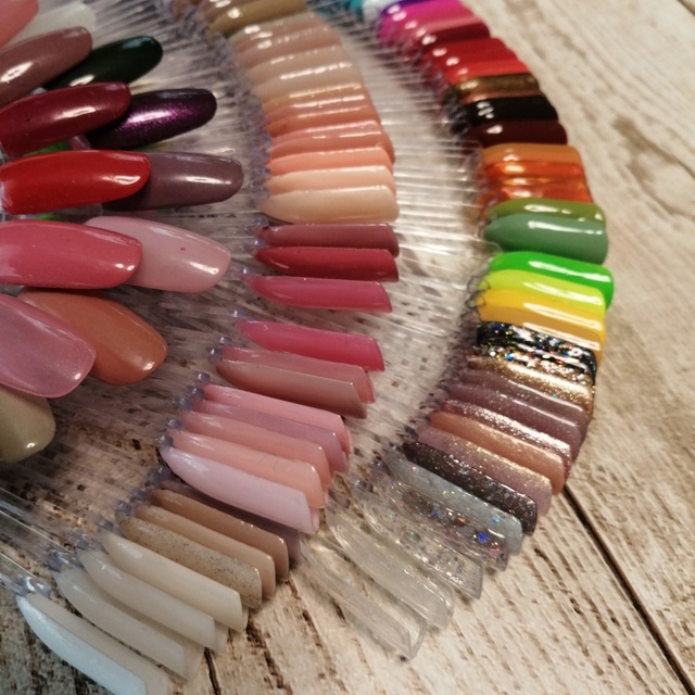 おうち♡ネイル OHANA｜宇多野のネイルサロン｜ネイルブック