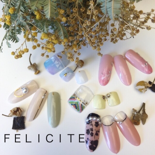 Felicite フェリシテ 北浜のネイルサロン ネイルブック