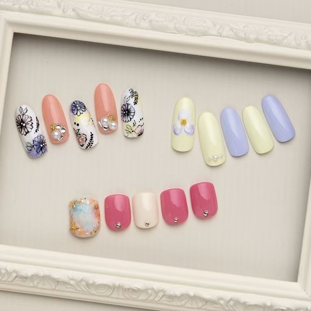88nail【ハチハチネイル】｜池袋のネイルサロン｜ネイルブック