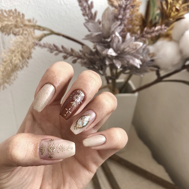 nail sereno【セレーノ】｜指扇のネイルサロン｜ネイルブック