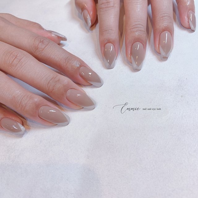 Emmie Nail And Eye Lash 栗東のネイルサロン ネイルブック