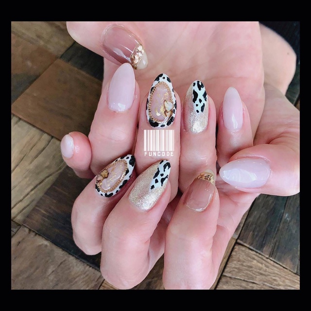 𝐧𝐚𝐢𝐥 𝐛𝐚𝐬𝐞 𝗙𝗨𝗡𝗖𝗢𝗗𝗘｜石山のネイルサロン｜ネイルブック