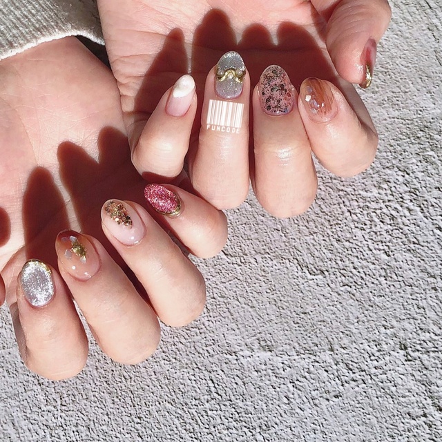 𝐧𝐚𝐢𝐥 𝐛𝐚𝐬𝐞 𝗙𝗨𝗡𝗖𝗢𝗗𝗘｜石山のネイルサロン｜ネイルブック