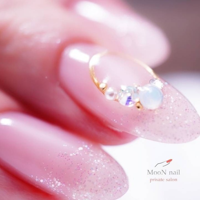 ムーンネイル吉川市ネイルサロン アセトンを使わない マシーンオフ専門 あなたのなりたいを指先に美しく 吉川のネイルサロン ネイルブック