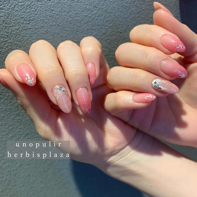 ウノプリール ネイル 梅田ハービスプラザ店 西梅田のネイルサロン ネイルブック
