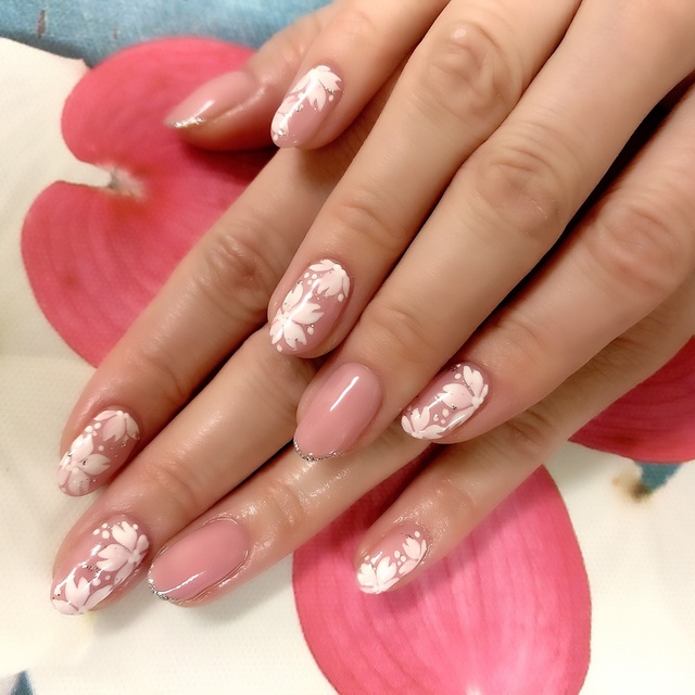 お姫さまのまつげ｜代々木のネイルサロン｜ネイルブック