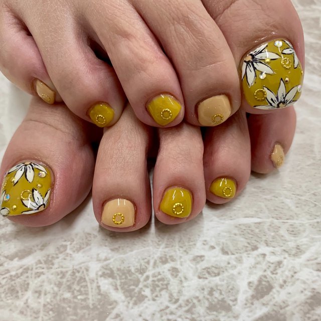 Nail Salon Favo 22時まで営業 岩出のネイルサロン ネイルブック