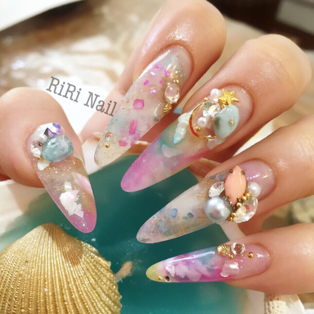 RiRi Nail リリネイル｜王寺のネイルサロン｜ネイルブック