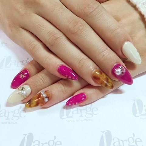 プライベートネイルサロン ラルジュ 石岡市のネイルサロン ネイルブック