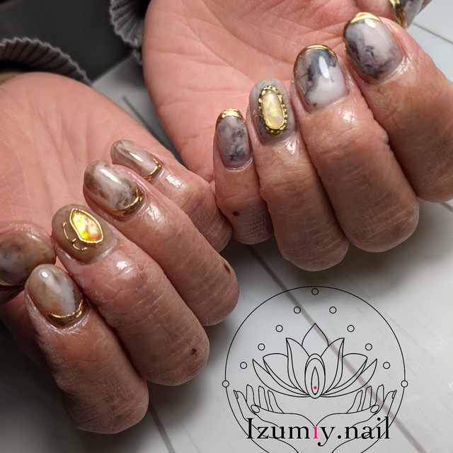 izumiy.nail 東大阪市自宅ネイルサロン｜河内小阪のネイルサロン