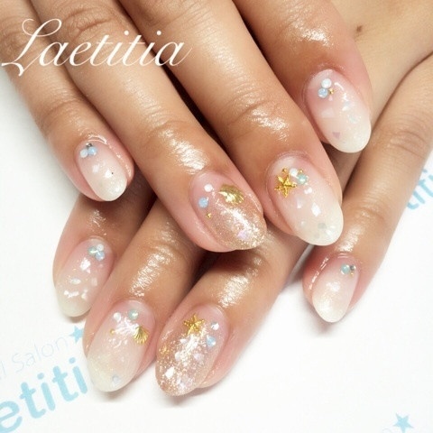 Laetitia ラエティティア 御殿場のネイルサロン ネイルブック