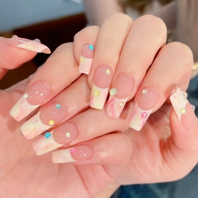 Snow nail salon スカルプ専門渋谷店｜渋谷のネイルサロン｜ネイルブック