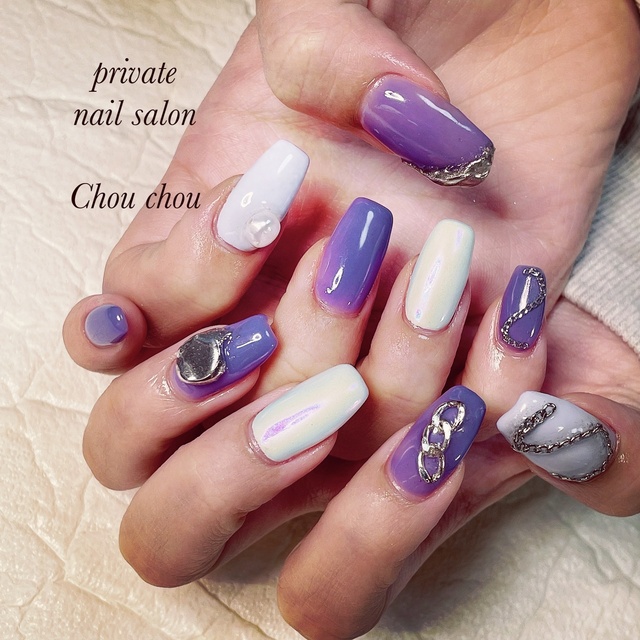 オンリーワンデザインを長く楽しめるネイルサロン Chou chou｜坊城の