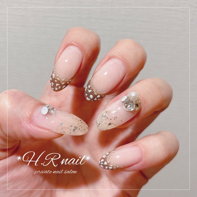 H.R nail【エイチアールネイル】｜新宿のネイルサロン｜ネイルブック