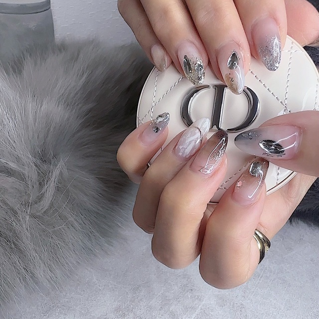 nail salon Adorer｜平岸(市営)のネイルサロン｜ネイルブック