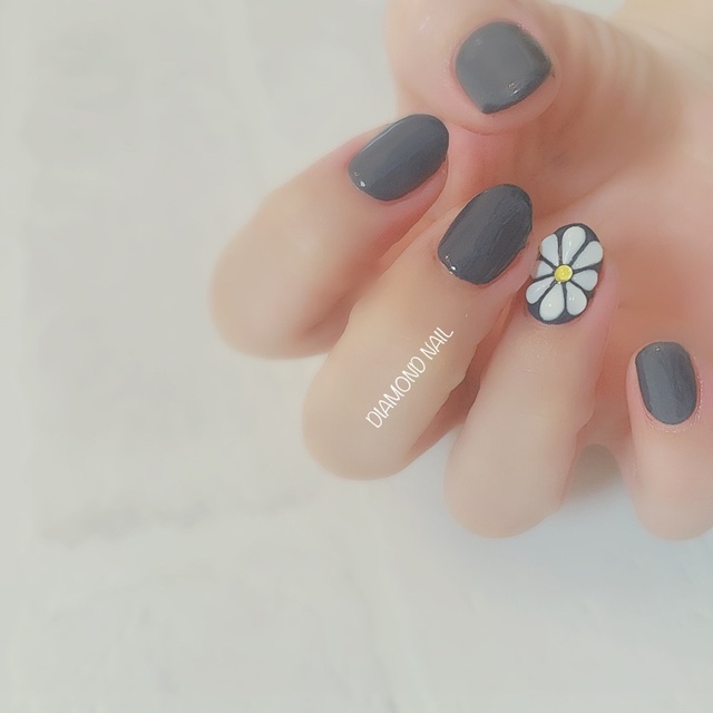 DIAMOND NAIL【ダイヤモンドネイル】｜近鉄八尾のネイルサロン｜ネイル 