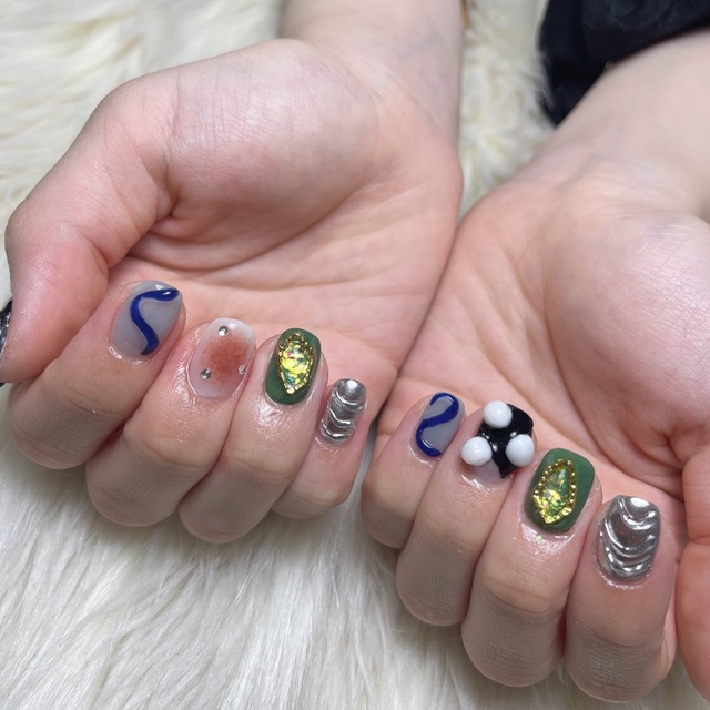 sub様♡専用ページ ネイルチップ すこんぶ北千住店様 @sukonbu_official 新作入荷しております🌷 今回