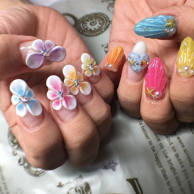 お値下げBUYMAゴールドガラスドレッサーセット/サロンエステマツエクネイル Nailsalon Cherish チェリッシュ｜鳳のネイルサロン｜ネイルブック