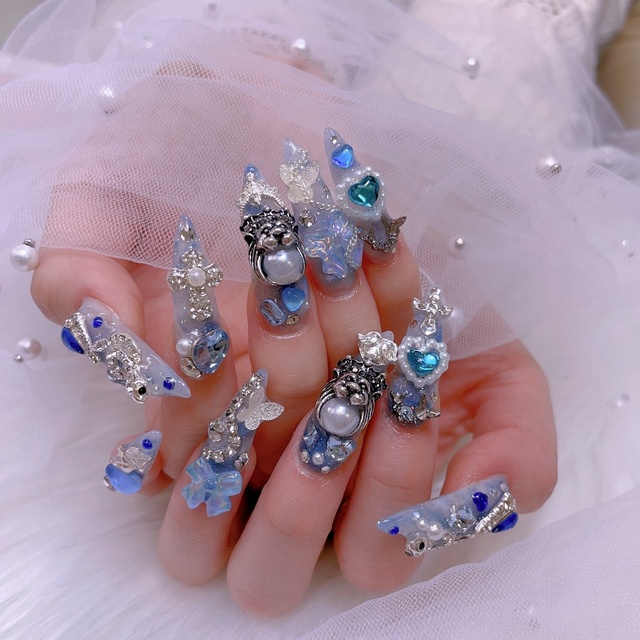 EMILIO NAIL｜高田馬場のネイルサロン｜ネイルブック