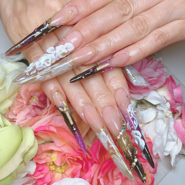 nail&school chouchourouge｜岩塚のネイルサロン｜ネイルブック