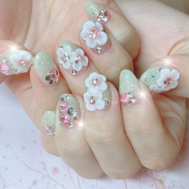 Happy Beauty ［深爪対応、自爪痛めない新技術の店］｜大宮のネイル