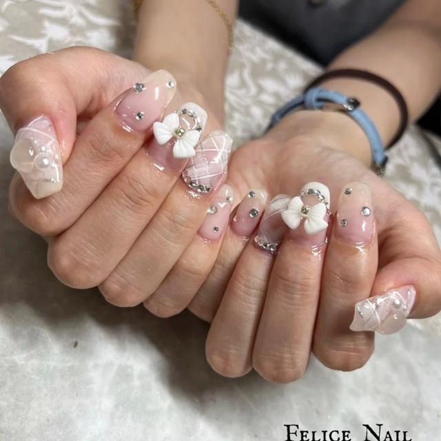 Felice Nail【フェリーチェネイル】｜鶴ヶ峰のネイルサロン｜ネイルブック