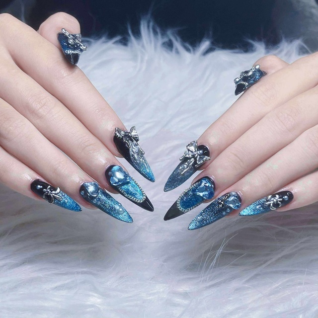 Nova Nail Shinsaibashi｜心斎橋のネイルサロン｜ネイルブック