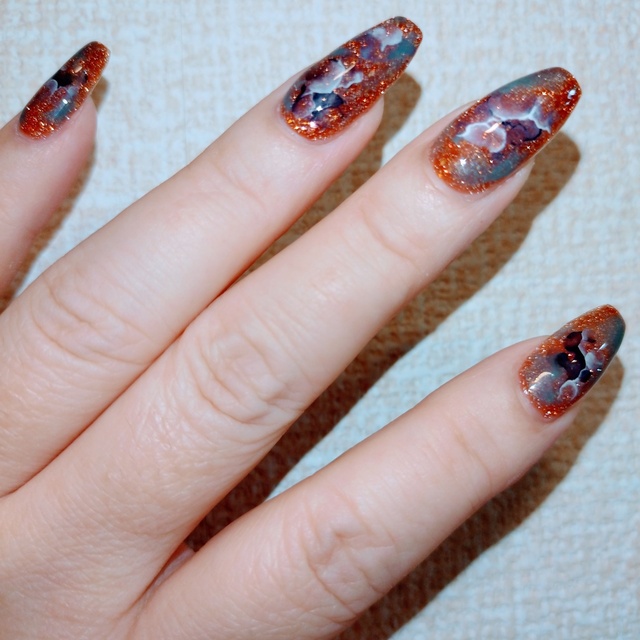 爪屋 瑠璃 -nailmodeling-｜万博記念公園のネイルサロン｜ネイルブック