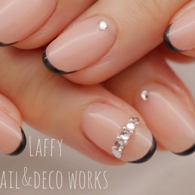 Laffy nail&deco works【ラフィー】｜本八幡のネイルサロン｜ネイルブック
