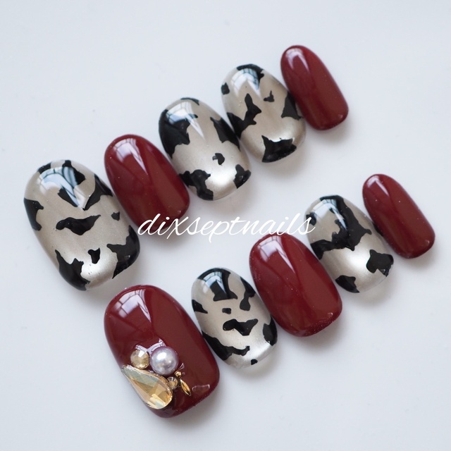 𝙳𝙸𝚇𝚂𝙴𝙿𝚃｜吹田(JR)のネイルサロン｜ネイルブック