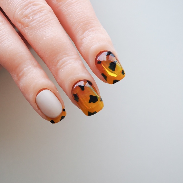 𝙳𝙸𝚇𝚂𝙴𝙿𝚃｜吹田(JR)のネイルサロン｜ネイルブック