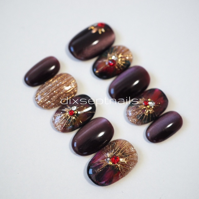 𝙳𝙸𝚇𝚂𝙴𝙿𝚃｜吹田(JR)のネイルサロン｜ネイルブック