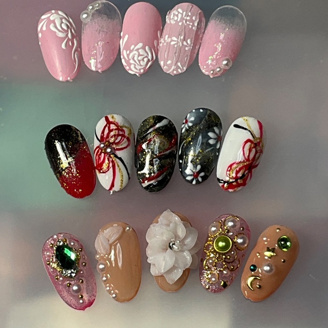 flowermoon_emi｜鶴見のネイルサロン｜ネイルブック