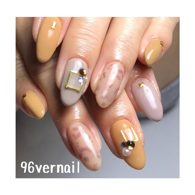 96ver Nail クローバー ネイル 寝屋川市のネイルサロン ネイルブック