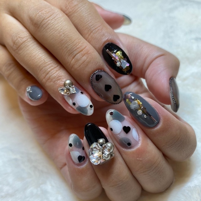 北堀江 nail salon ETERNAL｜四ツ橋のネイルサロン｜ネイルブック