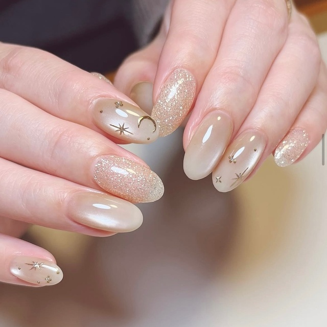 AUTIC nail studio｜六本松のネイルサロン｜ネイルブック