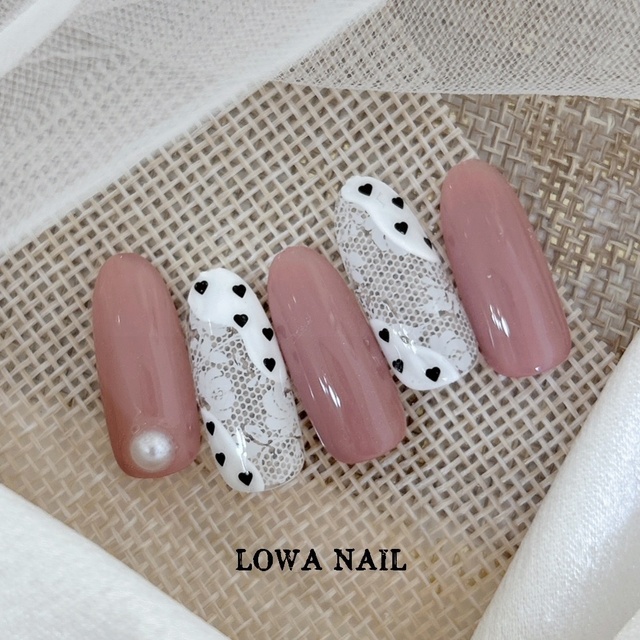 LOWA NAIL｜新大久保のネイルサロン｜ネイルブック