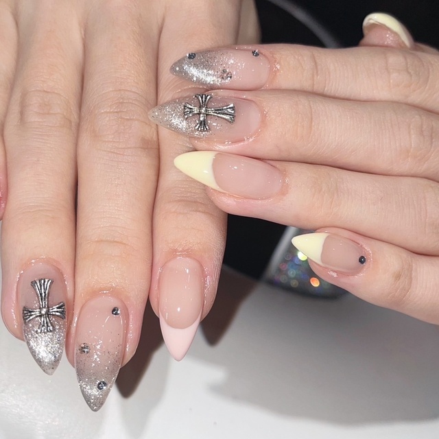 GlowNails(グローネイルズ)サロン｜上前津のネイルサロン｜ネイルブック