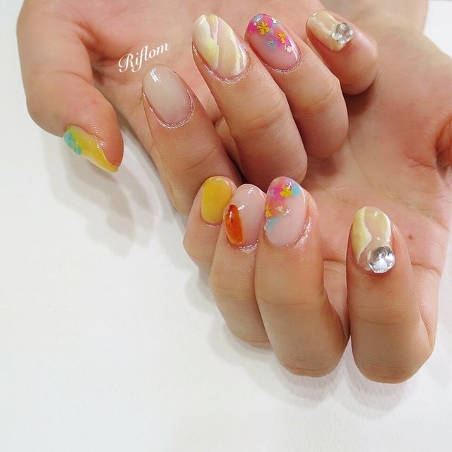 Private Nailsalon Riflom 吉祥寺のネイルサロン ネイルブック