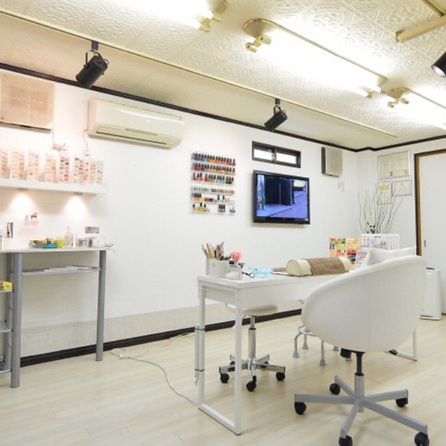 自爪育成サロン Royal Nail Saloon ロイヤルネイルサロン 香里園のネイルサロン ネイルブック