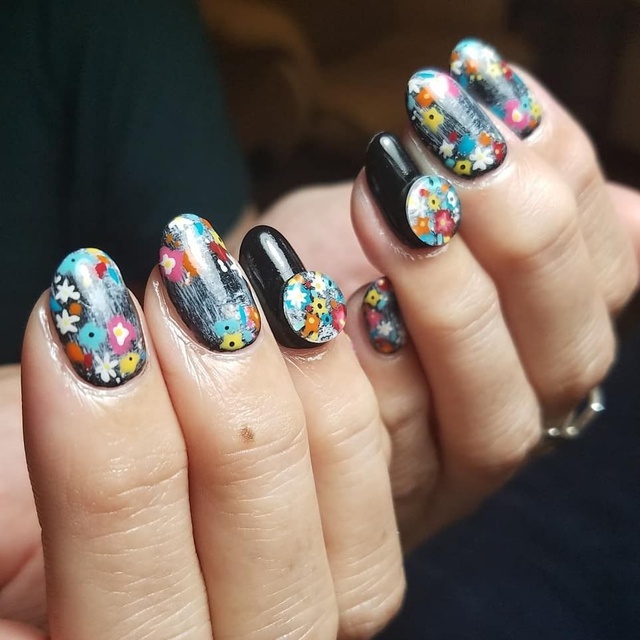 TAKANO SHIRAISHI｜伊勢崎のネイルサロン｜ネイルブック