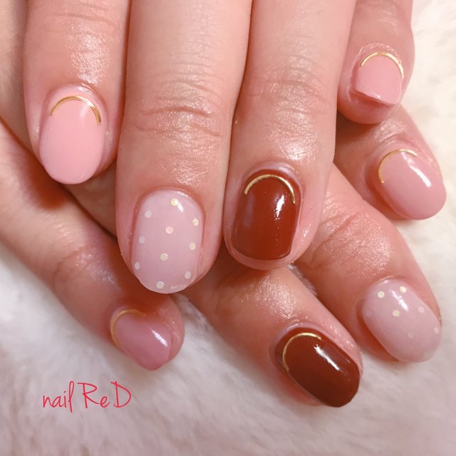 Nail Red 紀ノ川のネイルサロン ネイルブック