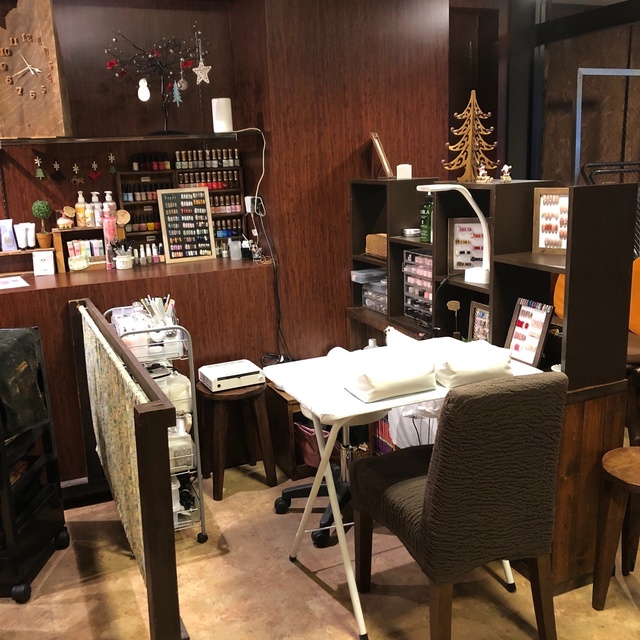 美容室 Quill ネイルサロンatelier K 元町のネイルサロン ネイルブック