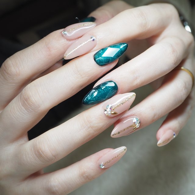 Tica Nail ティカネイル 小倉のネイルサロン ネイルブック