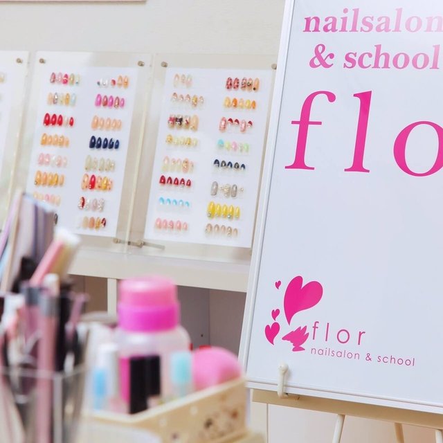 Nail Salon School Flor 黒崎のネイルサロン ネイルブック