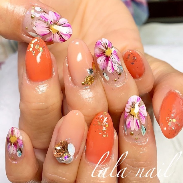 ネイルケア製品と教材のまとめ売り　ジェルネイル山盛り ネイルケア製品と教材のまとめ売り ジェルネイル山盛り