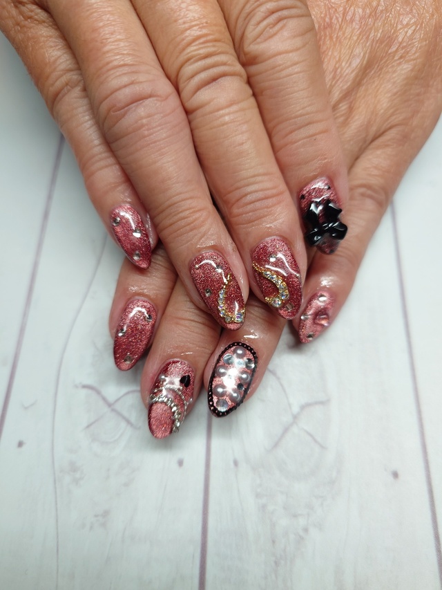 88nail【ハチハチネイル】｜池袋のネイルサロン｜ネイルブック