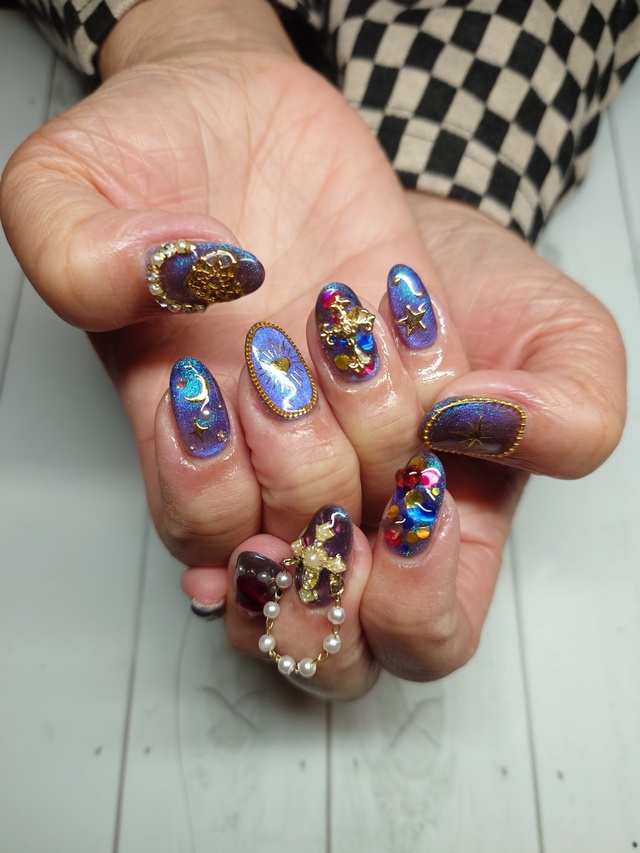 88nail【ハチハチネイル】｜池袋のネイルサロン｜ネイルブック